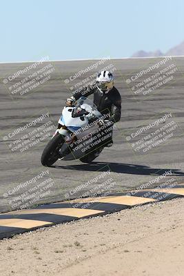 media/Oct-13-2025-Moto Forza (Mon) [[a66d839500]]/4-C Group/Session 2 (Bowl)/